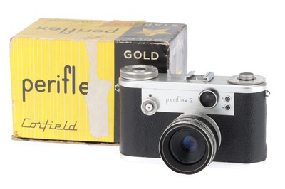 Lot 152 - A Corfield Periflex 2 Camera