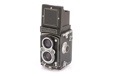 Lot 391 - A Rollei Rolleiflex Automat MX TLR Camera