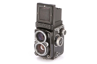 Lot 392 - A Rollei Rolleiflex 2.8C TLR Camera