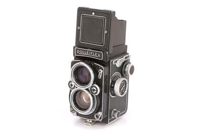Lot 393 - A Rollei Rolleiflex 2.8D TLR Camera