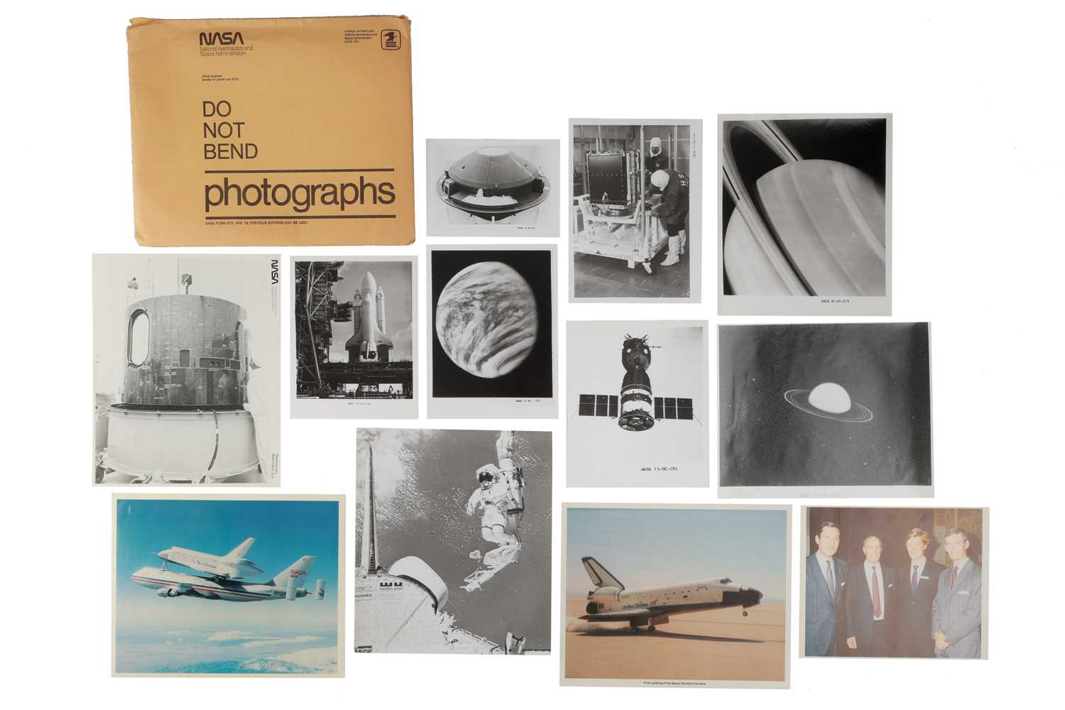 Lot 468 - A Selection of NASA Space Programme Photos,