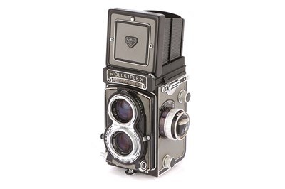 Lot 397 - A Rollei Rolleiflex 3.5T TLR Camera