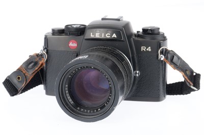 Lot 10 - A Leica R4 SLR Camera