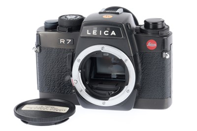 Lot 6 - A Leica R7 SLR Camera Body