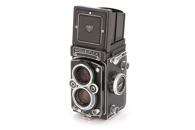 Lot 406 - A Rollei Rolleiflex 3.5E2 TLR Camera