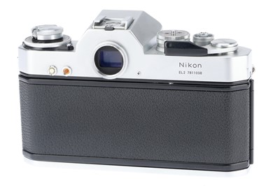 Lot 19 - A Nikon EL2 35mm SLR Camera