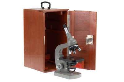 Lot 434 - Vintage Microscopy, Olympus Microscope