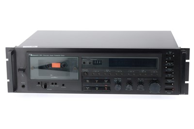 Lot 528 - A Nakamichi 680 Discrete Head Cassette Deck