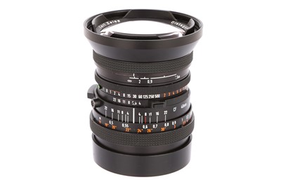Lot 419 - A Carl Zeiss CF Distagon T* f/4 40mm Lens