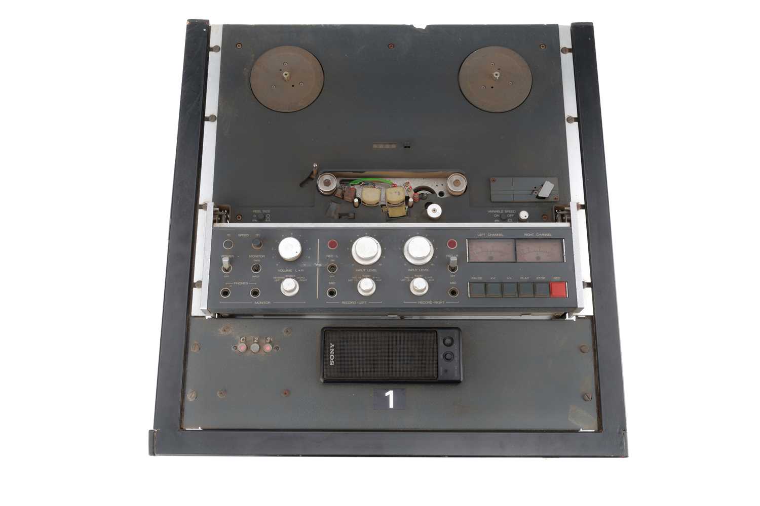 Lot 727 - A Revox B77 MkII Reel to Reel Tape Deck