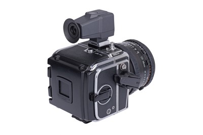 Lot 206 - A Hasselblad 905SWC Medium Format Camera