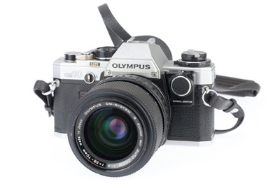 Lot 189 - An Olympus OM-10 35mm Camera Outfit