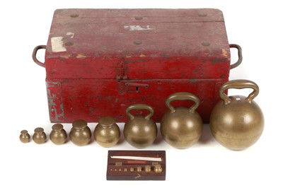 Lot 337 - Georgian Set of 'Standard' Spherical Avoirdupois Weights, 1835