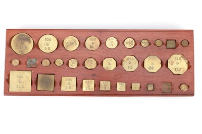 Lot 392 - Set of Brass Postal Scales