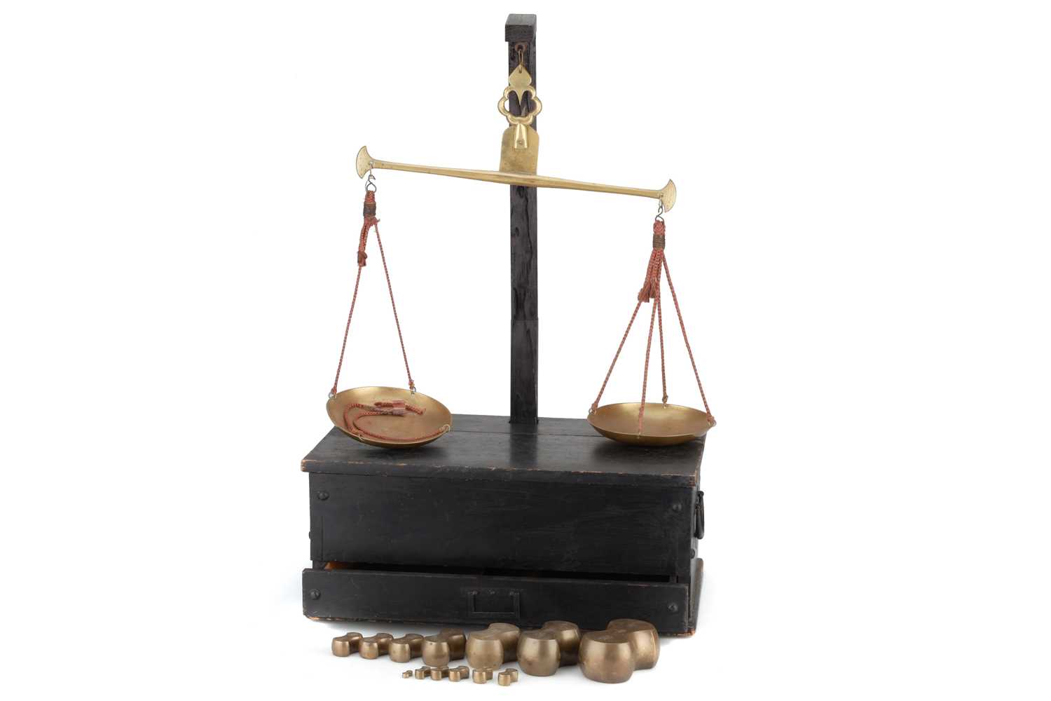 Lot 362 - Unusual Chinese Beam Scale & Weights