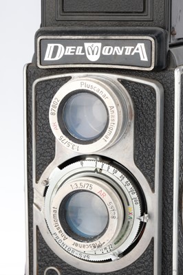 Lot 325 - A Mixed Selection of Cameras