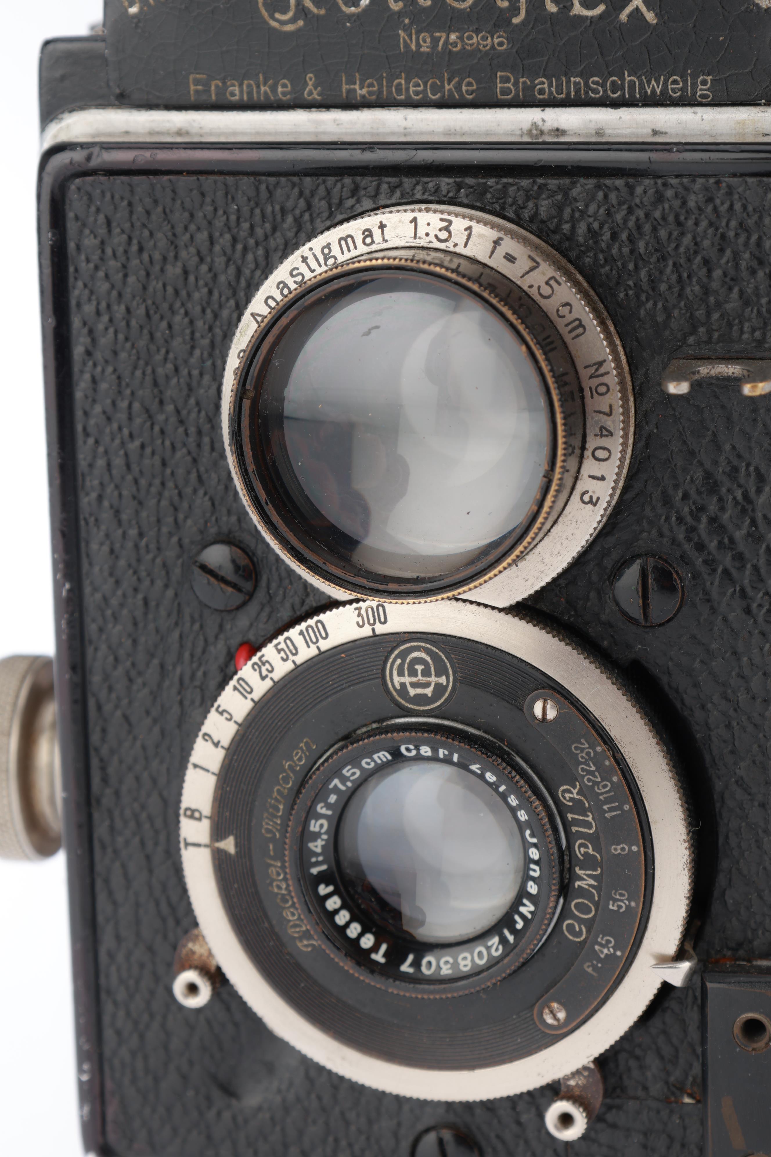 Lot 252 - A Rollei Rolleiflex 1 Original Medium Format