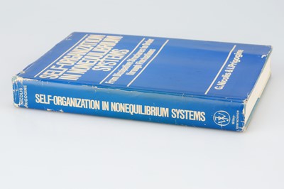 Lot 430 - G. Nicolis & I. Prigogine. Self-Organization in Nonequilibrium Systems. From Dissipative Structures to Order through Fluctuations