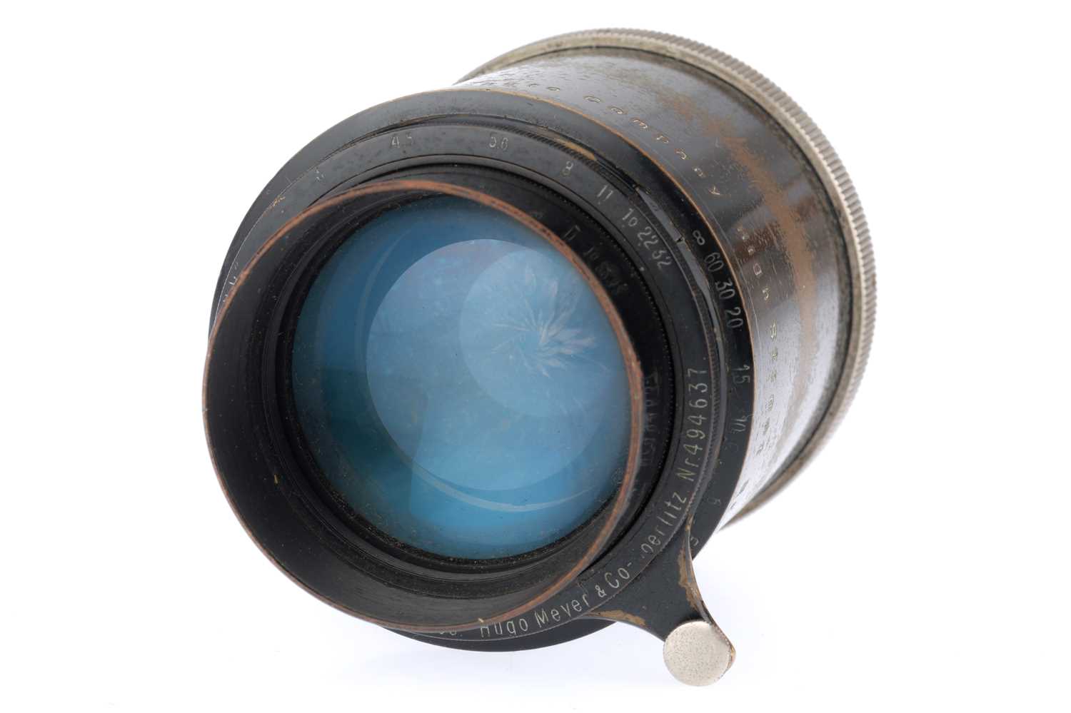 Lot 300 - A Hugo Meyer Trioplan f/3 5.25 inch Lens