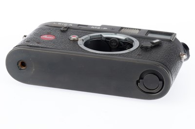 Lot 22 - A Leica M4-P 35mm Rangefinder Body