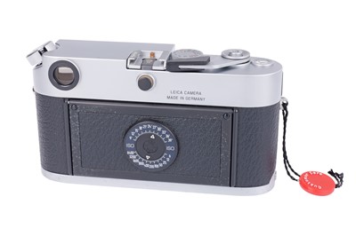 Lot 48 - A Leica M6 Rangefinder Camera Body