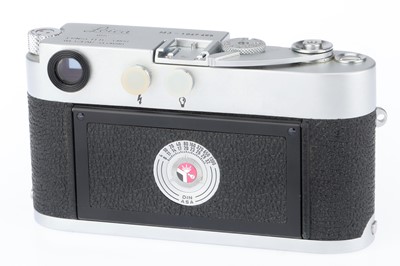 Lot 21 - A Leica M3 Rangefinder Camera Body