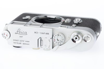 Lot 21 - A Leica M3 Rangefinder Camera Body