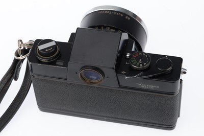 Lot 361 - A Topcon RE Super 35mm SLR Camera