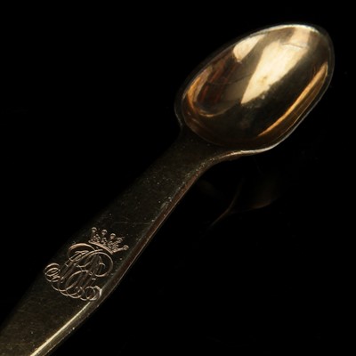 Lot 13 - A Victorian Silver-Gilt Medicine Spoon
