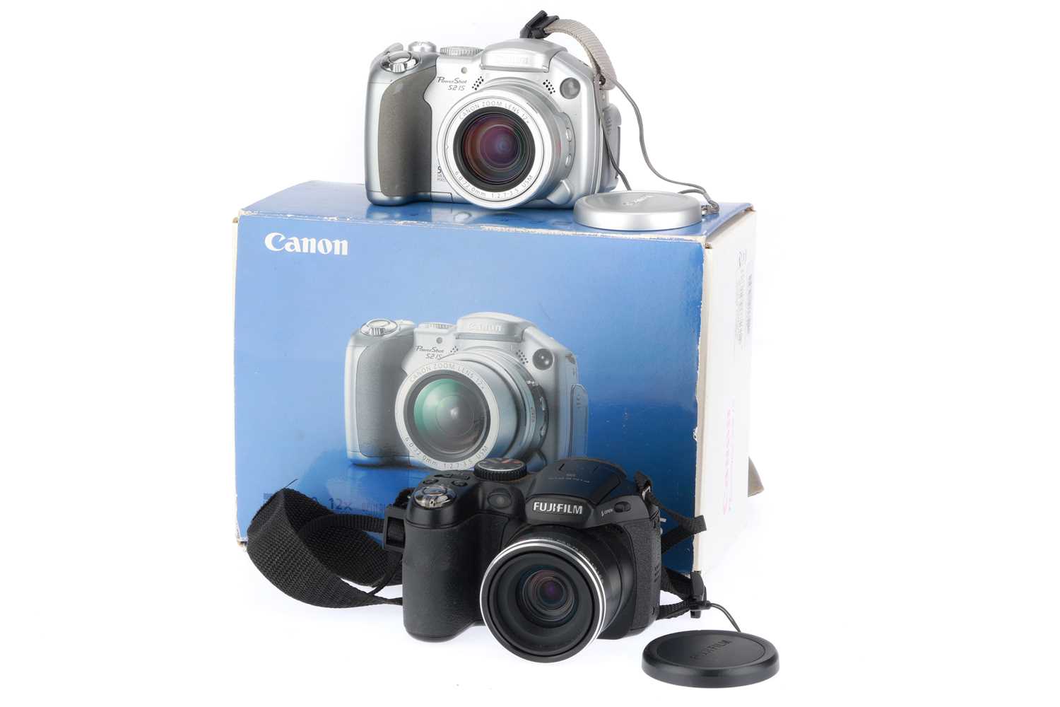 Lot 195 - A Pair of Digital Cameras