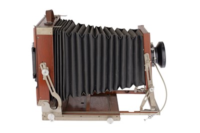 Lot 238 - A Deardorff & Sons Inc. 8x10 Large Format Field Camera