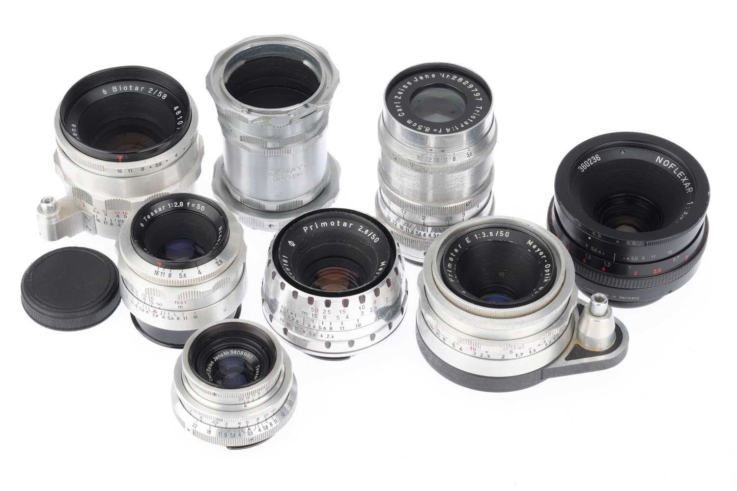 Lot 302 - A Selection of Camera Lenses