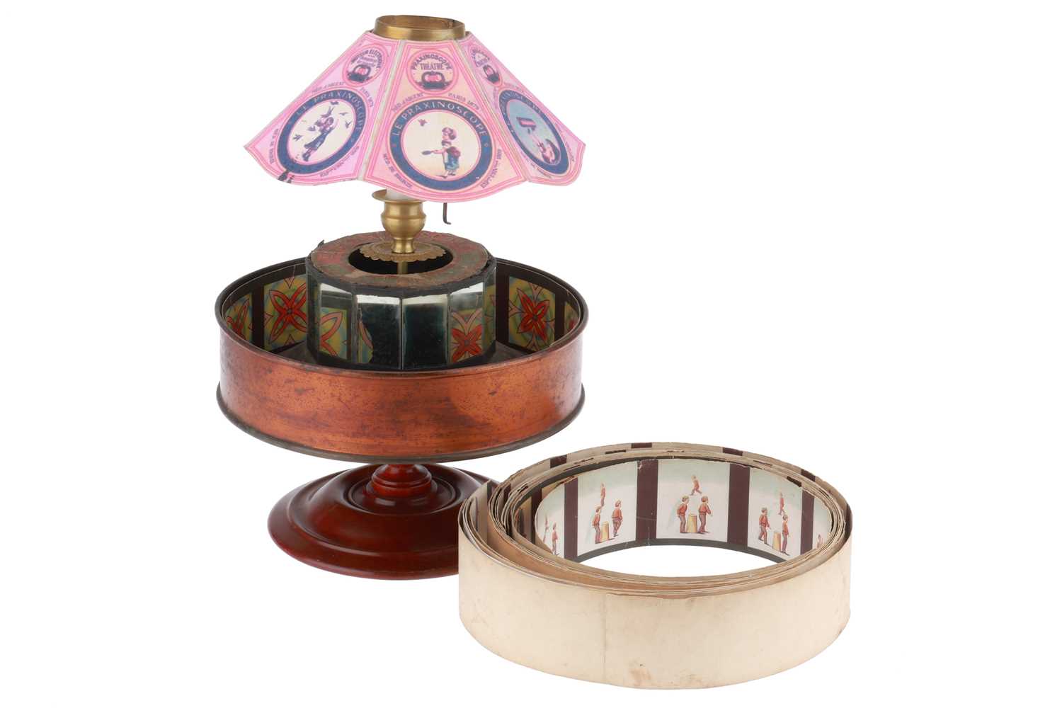 Lot 214 - A French Praxinoscope