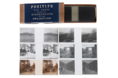 Lot 249 - French Table Stereo Viewer By Unis, Paris