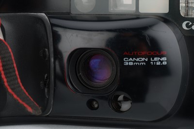 Lot 164 - A Selection of Canon Compact Cameras