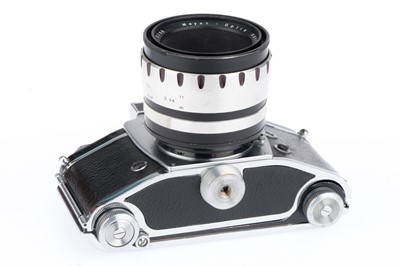 Lot 69 - A Ihagee Exakta Varex IIa SLR Camera