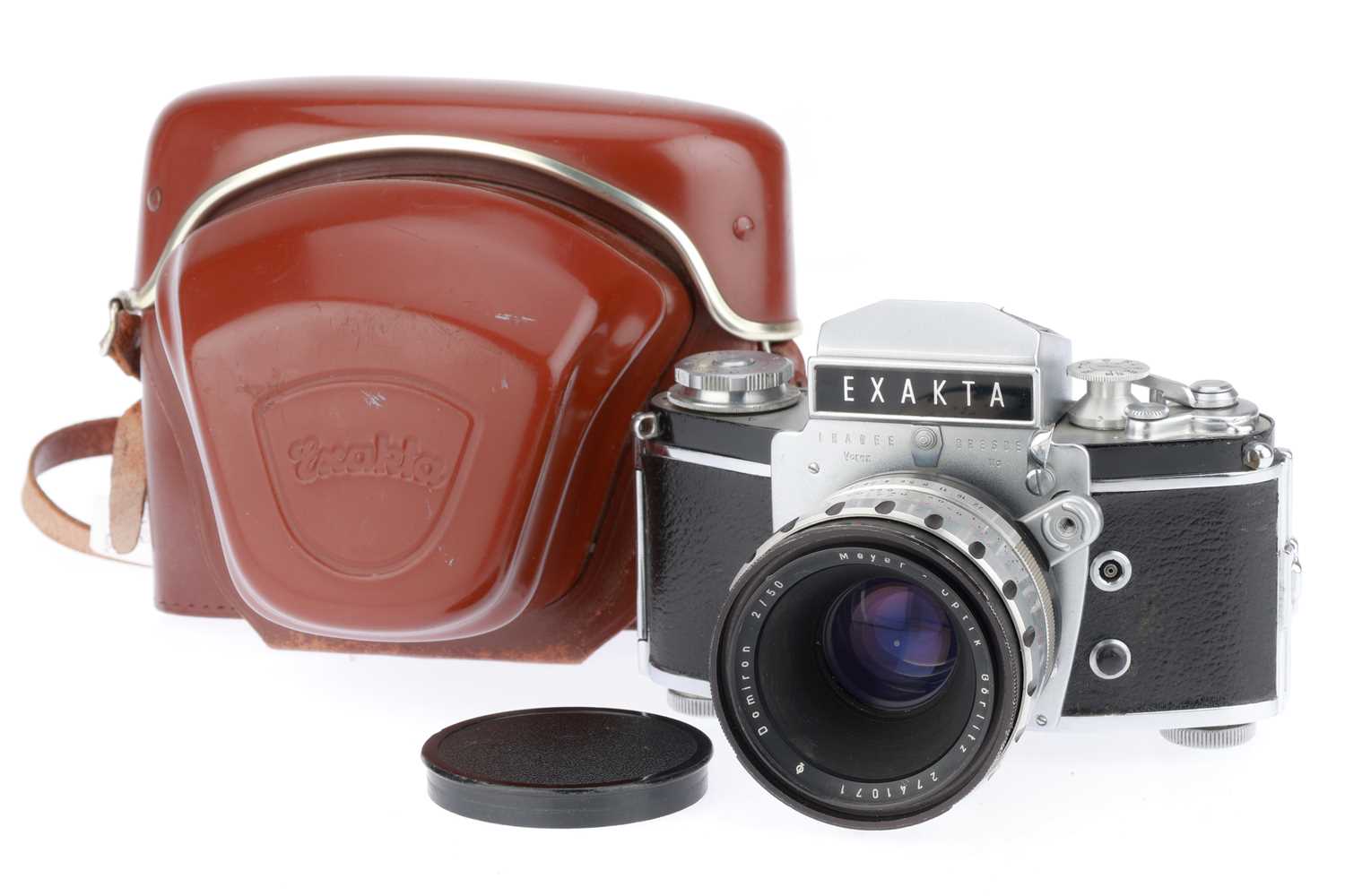 Lot 69 - A Ihagee Exakta Varex IIa SLR Camera