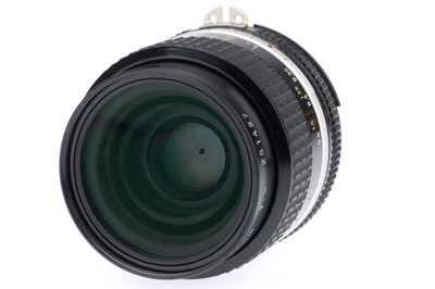 Lot 272 - A Nikon Nikkor f/2 35mm Ais Lens