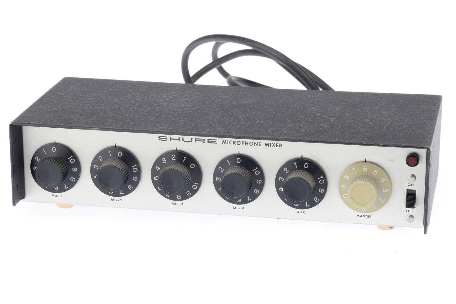 Lot 468 - A Shure Microphone Mixer M68FCE