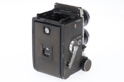 Lot 186 - A Mamiya C330 TLR Camera