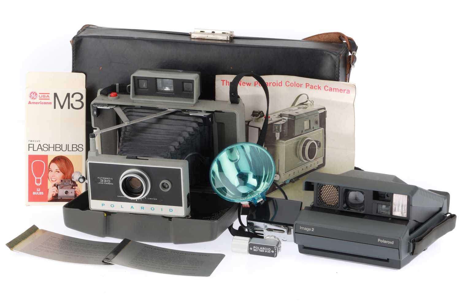 Lot 205 - A Polaroid 330 Camera Outfit
