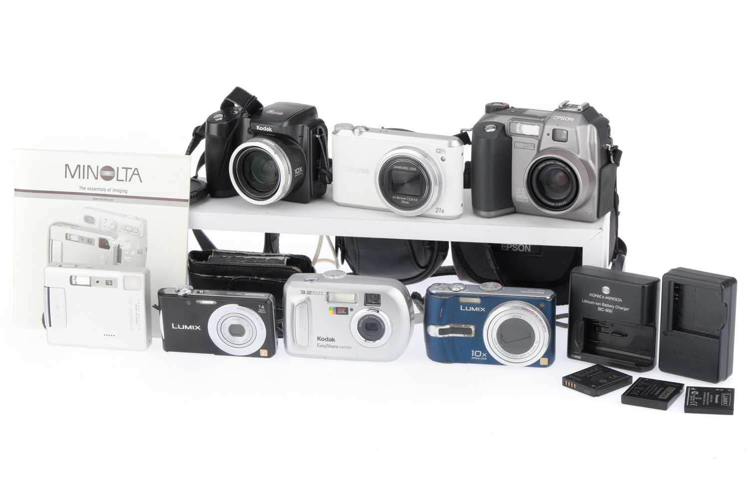 Small Digital Camera Stack Lot 81 - A Selection of Digital Compact Cameras,