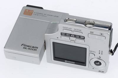 Lot 217 - A Kyocera Finecam SL400R Digital Camera
