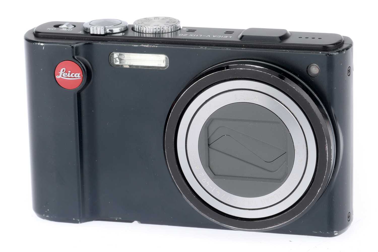 Lot 91 - A Leica V-LUX 20 Digital Compact Camera