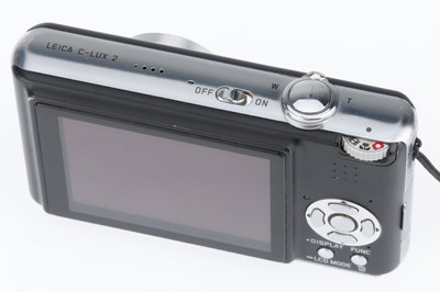Lot 98 - A Leica C-LUX 2 Digital Compact Camera