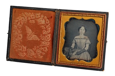 Lot 4 - Daguerreotypes of Young Ladies