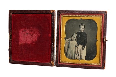 Lot 14 - Daguerreotypes of Children