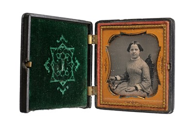 Lot 16 - Daguerreotypes by Tanton and J.D.Wells in Union Cases