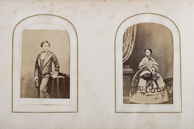 Lot 77 - CDV Album Miscellaneous (100 CDVs)