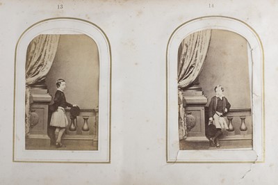 Lot 77 - CDV Album Miscellaneous (100 CDVs)